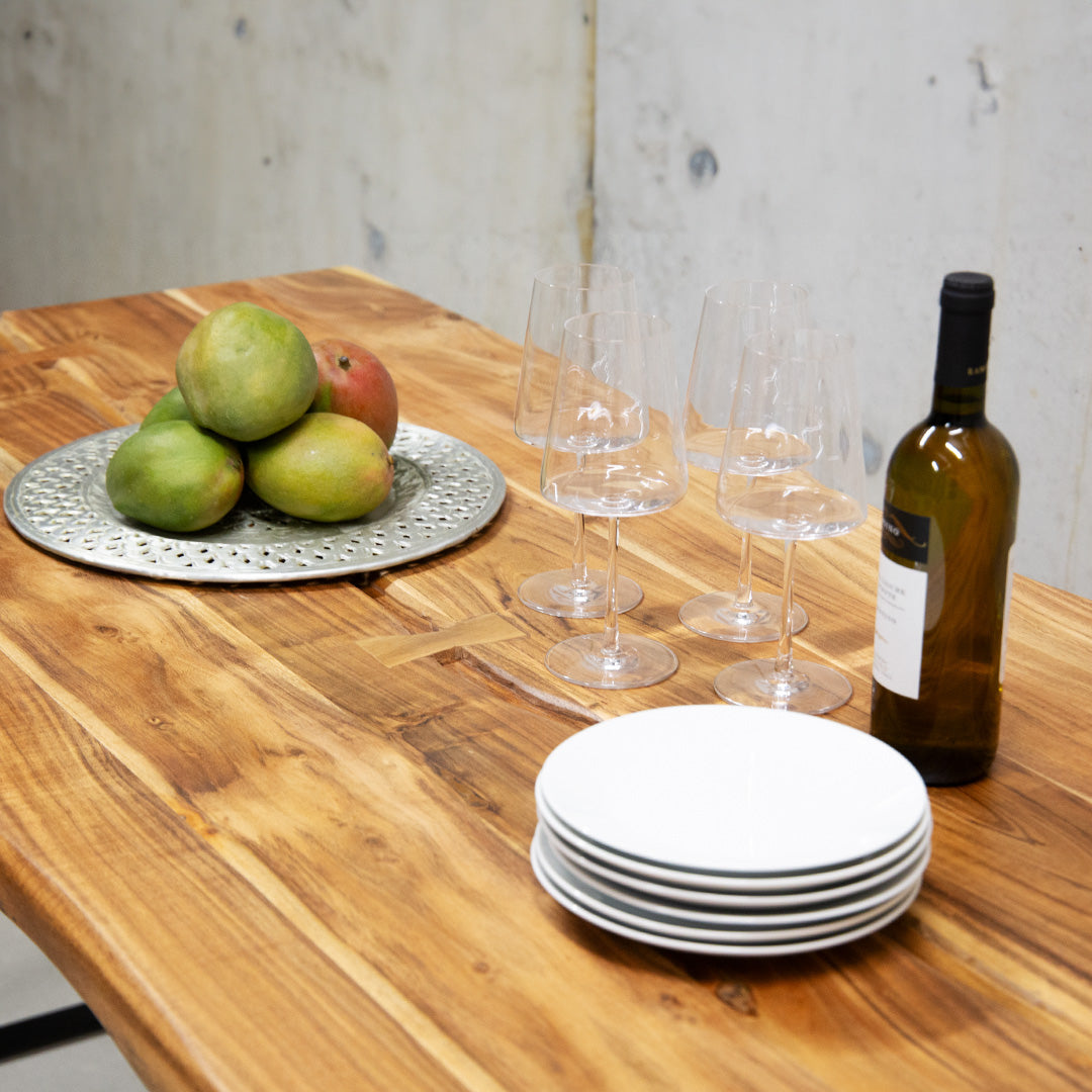 Ensemble table + banc en bois d'acacia avec bordure en arbre