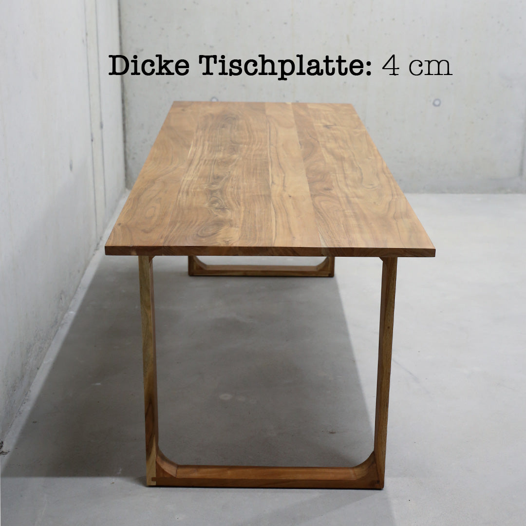 Table en bois d'acacia "La Table Woody 200"